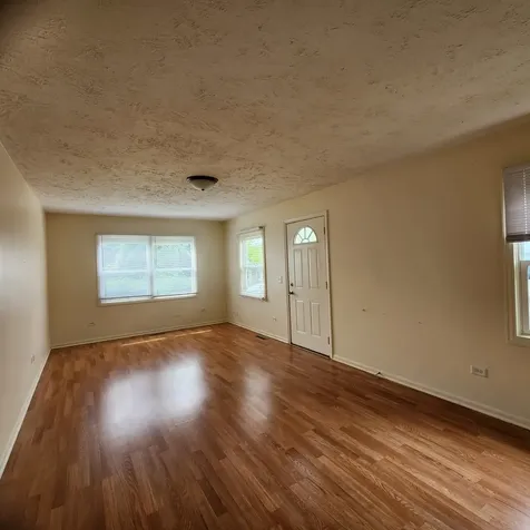 1431 Kildeer Drive Round Lake Beach IL 60073