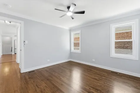 7939 South Saint Louis Avenue Chicago IL 60652