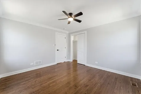 7939 South Saint Louis Avenue Chicago IL 60652