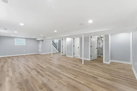 7939 South Saint Louis Avenue Chicago IL 60652