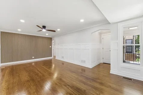 7939 South Saint Louis Avenue Chicago IL 60652
