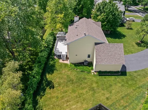 129 Knobb Hill Lane Gurnee IL 60031