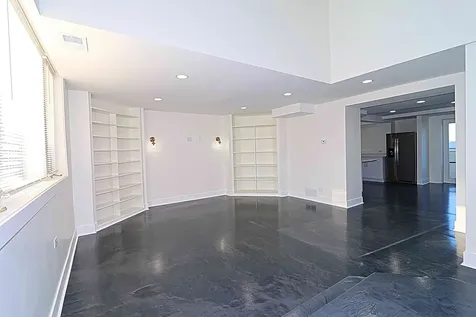 6337 Roosevelt Road Berwyn IL 60402