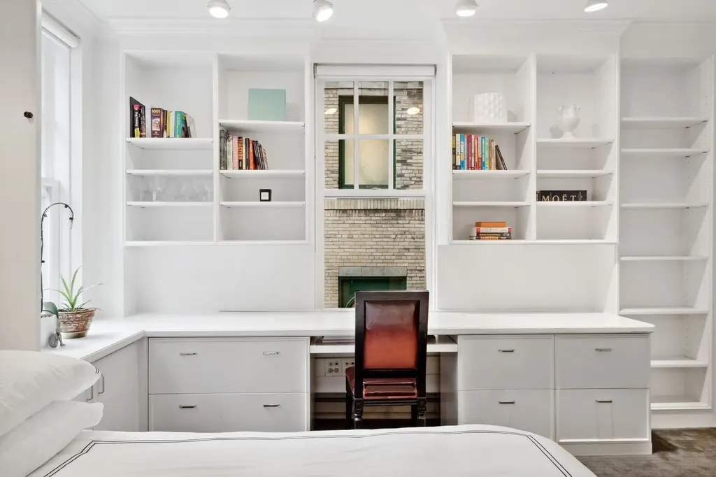 219 East Lake Shore Drive Chicago IL 60611