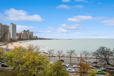 219 East Lake Shore Drive Chicago IL 60611