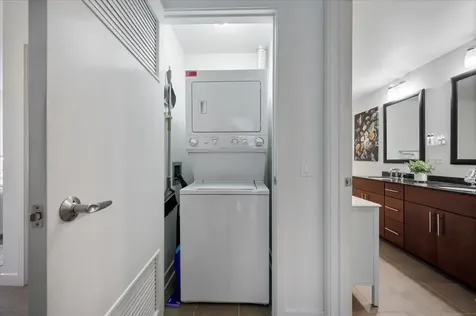505 North Mcclurg Court Chicago IL 60611