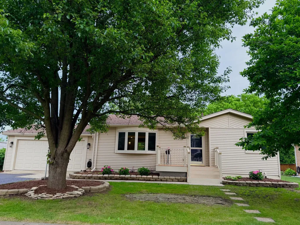 5640 West 84th Street Burbank IL 60459