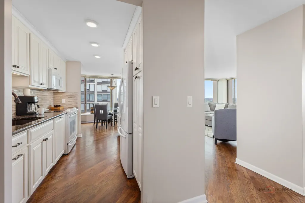 5455 North Sheridan Road Chicago IL 60640
