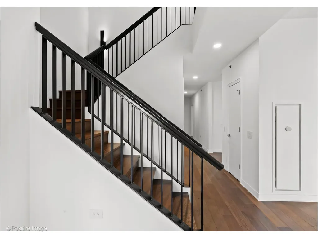 211 North Harbor Drive Chicago IL 60601