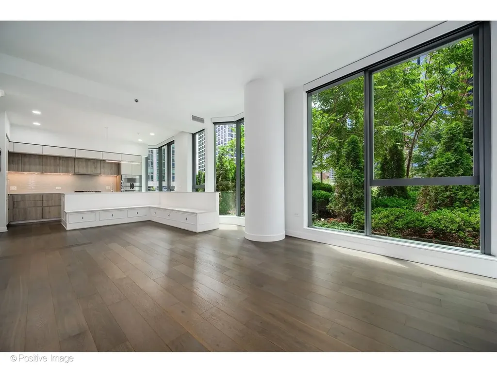 211 North Harbor Drive Chicago IL 60601