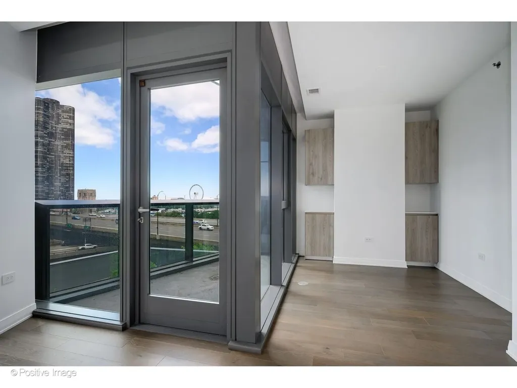 211 North Harbor Drive Chicago IL 60601