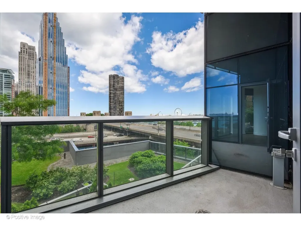 211 North Harbor Drive Chicago IL 60601