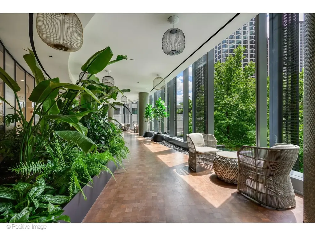 211 North Harbor Drive Chicago IL 60601