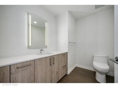 211 North Harbor Drive Chicago IL 60601