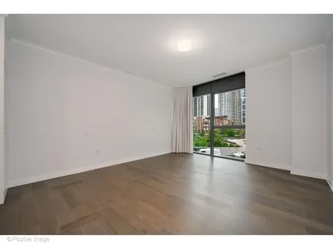 211 North Harbor Drive Chicago IL 60601