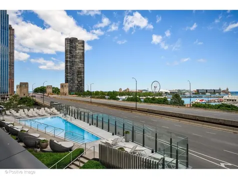211 North Harbor Drive Chicago IL 60601