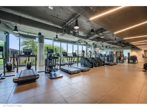 211 North Harbor Drive Chicago IL 60601