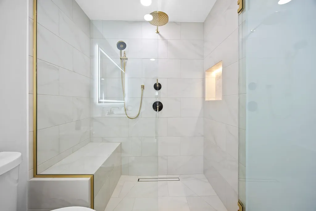 1504 Aberdeen Court Naperville IL 60564