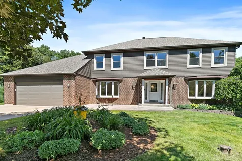 1439 Blackhawk Drive Schaumburg IL 60193