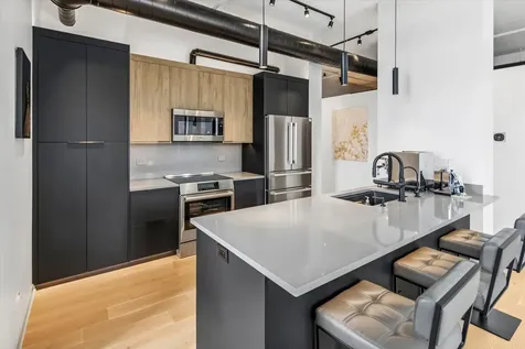 740 West Fulton Street Chicago IL 60661