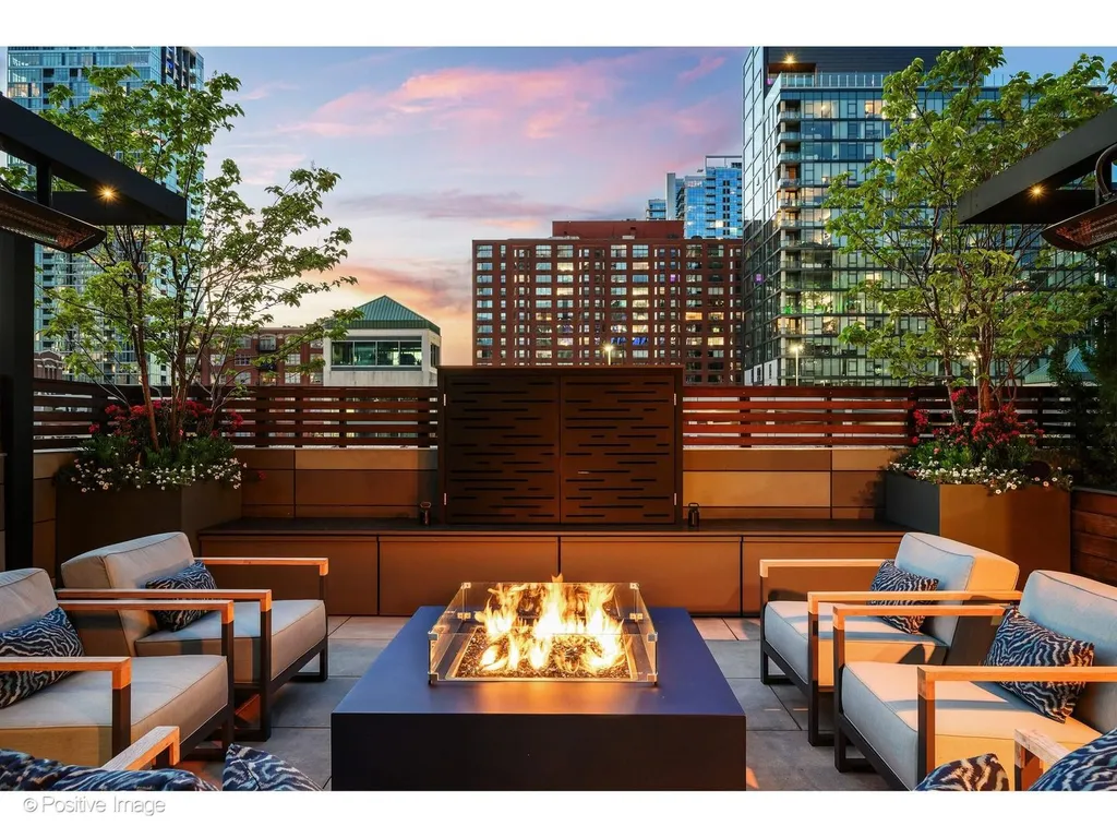 333 West Hubbard Street Chicago IL 60654