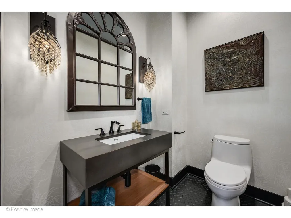 333 West Hubbard Street Chicago IL 60654