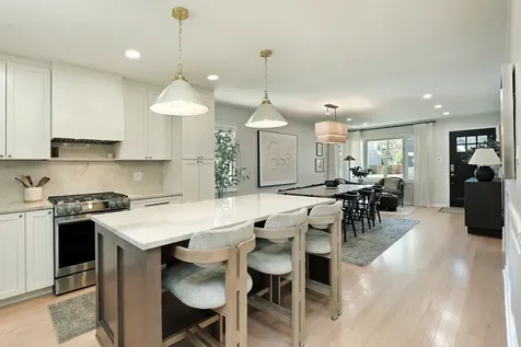 1938 Lincoln Avenue Northbrook IL 60062