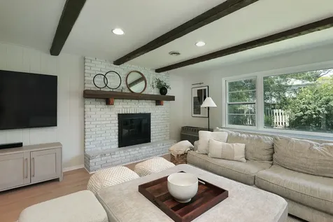 1938 Lincoln Avenue Northbrook IL 60062