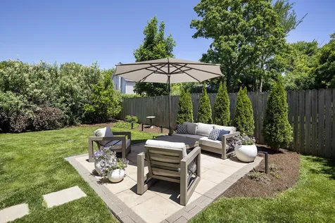 1938 Lincoln Avenue Northbrook IL 60062