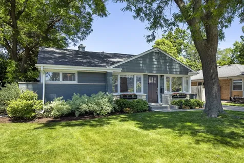 1938 Lincoln Avenue Northbrook IL 60062