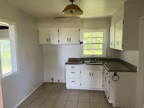 424 South 3000 W Road Kankakee IL 60901