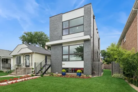 2731 North 75th Avenue Elmwood Park IL 60707