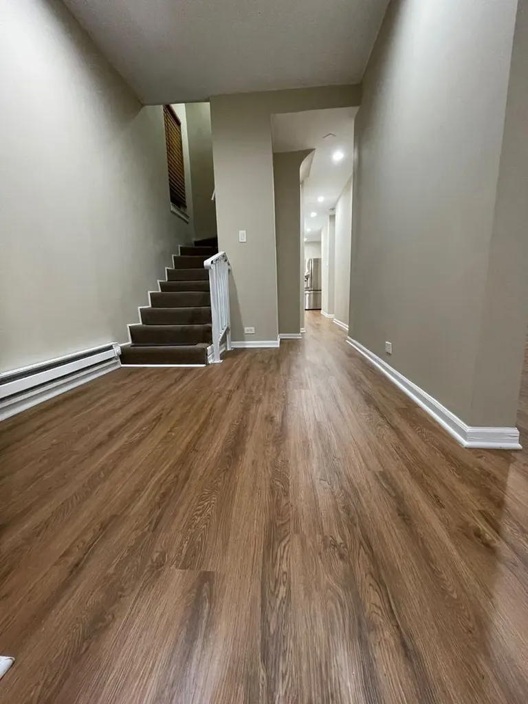 906 West 71st Street Chicago IL 60621
