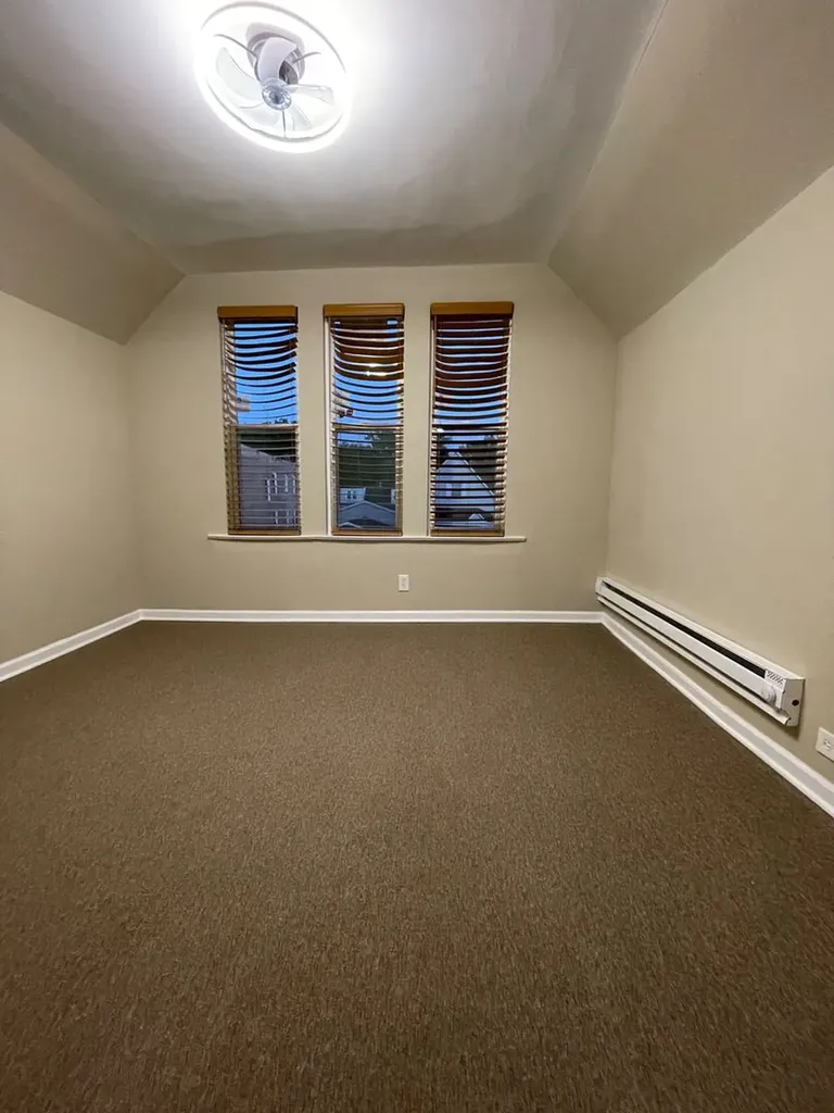 906 West 71st Street Chicago IL 60621