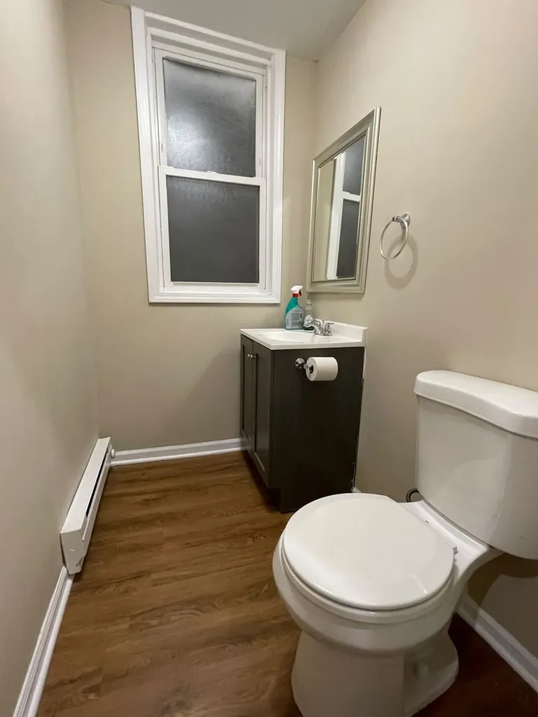 906 West 71st Street Chicago IL 60621