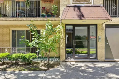 6316 West Montrose Avenue Chicago IL 60634