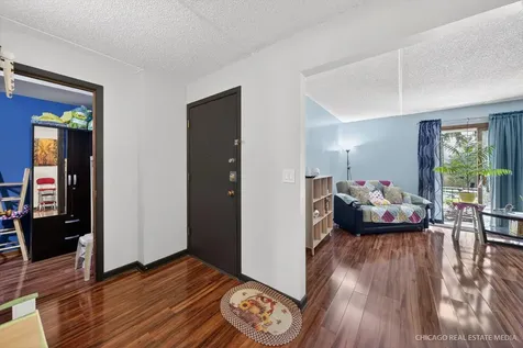 6316 West Montrose Avenue Chicago IL 60634