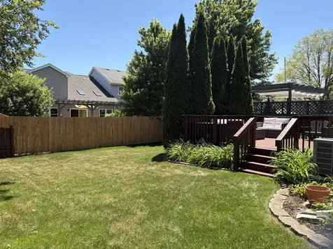 1485 Exeter Lane South Elgin IL 60177