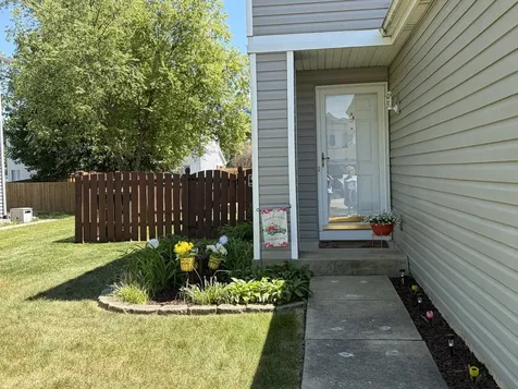 1485 Exeter Lane South Elgin IL 60177
