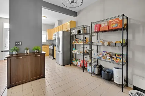 2603 Kendall Crossing Mchenry IL 60051
