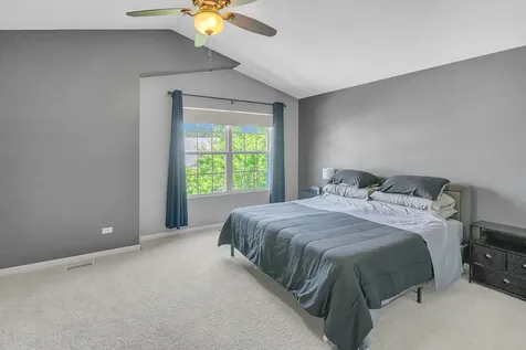 2603 Kendall Crossing Mchenry IL 60051