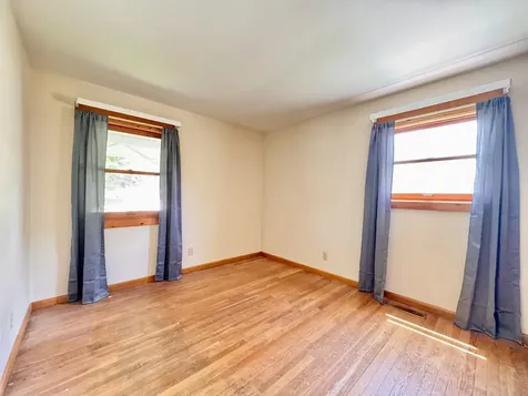 1203 4TH Avenue Dixon IL 61021