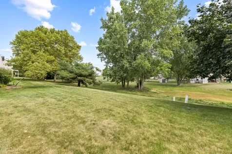 106 Gant Circle Streamwood IL 60107