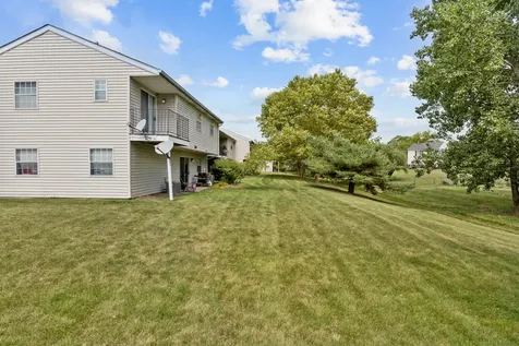 106 Gant Circle Streamwood IL 60107