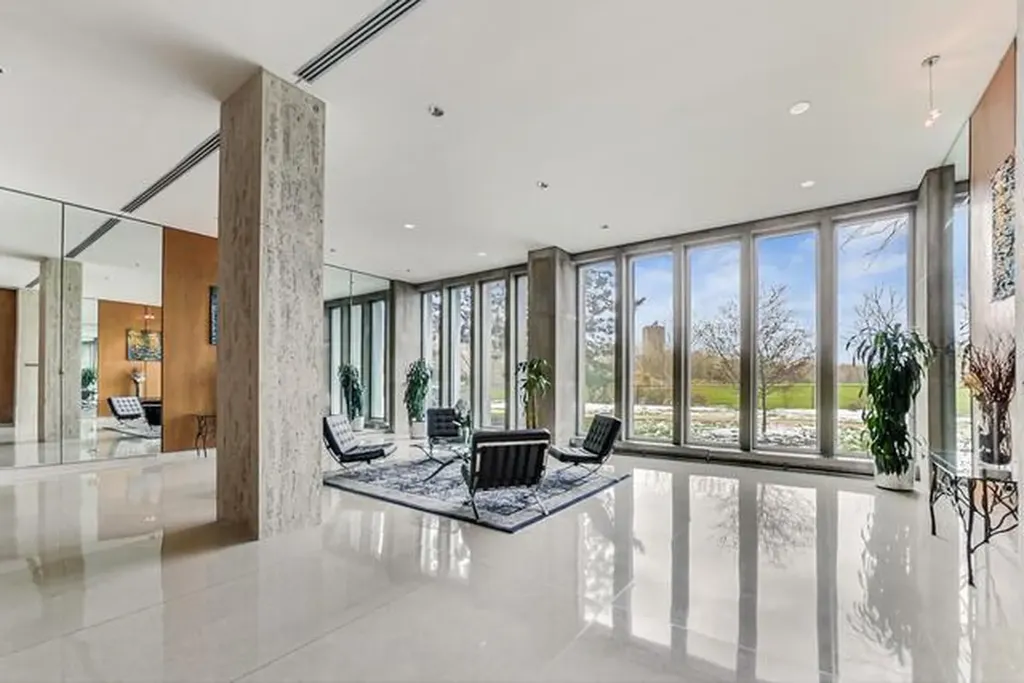 4800 South Chicago Beach Drive Chicago IL 60615