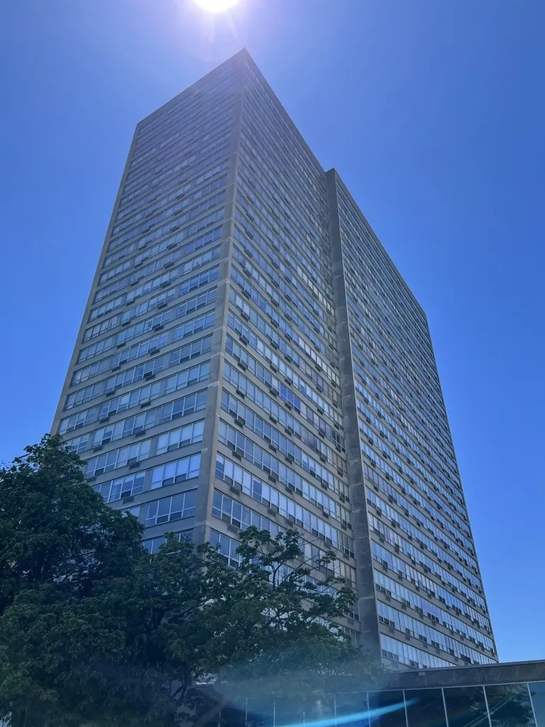 4800 South Chicago Beach Drive Chicago IL 60615