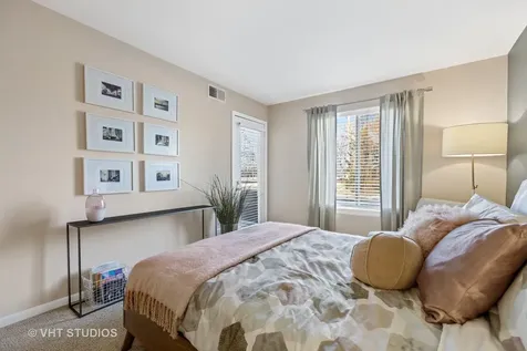 1621 Westminster Drive Naperville IL 60563