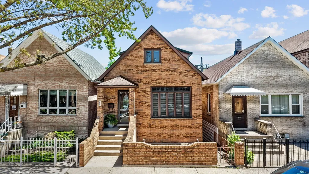 3635 South Union Avenue Chicago IL 60609