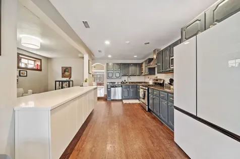 3635 South Union Avenue Chicago IL 60609