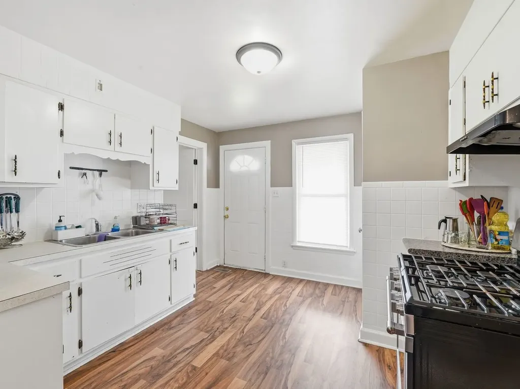 719 North Orchard Avenue Aurora IL 60505
